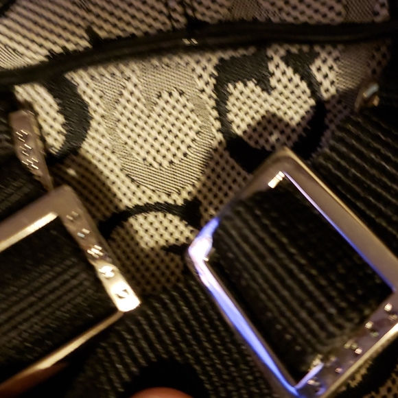 Guess mini backpack - Picture 9 of 9